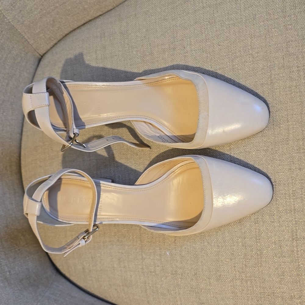 JCrew Elliot Leather block heel. Size 8